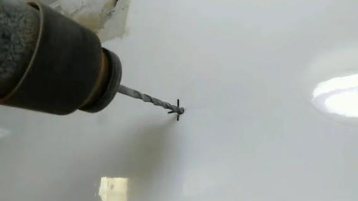 墙上瓷砖打孔视频讲解(墙上瓷砖打孔视频讲解图) 墙上瓷砖打孔视频讲解(墙上瓷砖打孔视频讲解图)