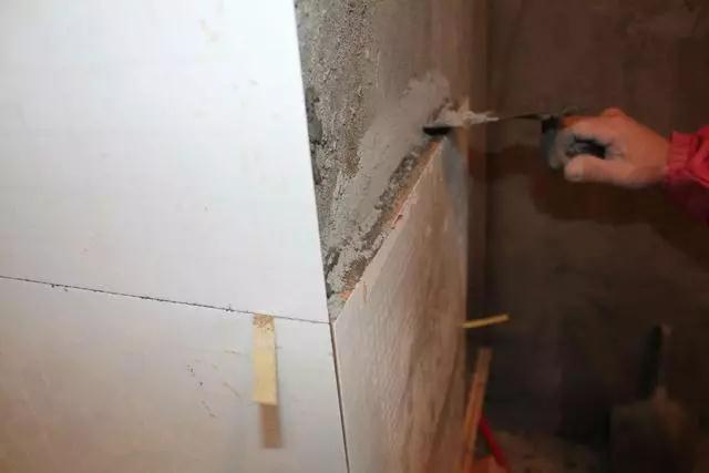 墙砖大面积空鼓怎么修复(墙砖大面积空鼓怎么修复用木钉子可以吗) 墙砖大面积空鼓怎么修复(墙砖大面积空鼓怎么修复用木钉子可以吗)